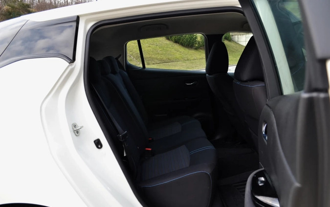 Nissan Leaf cena 62900 przebieg: 37800, rok produkcji 2018 z Gdańsk małe 781